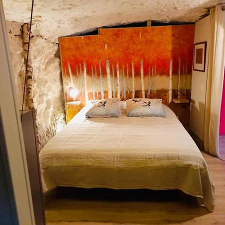 La Grotte D 'orphee Troglodyte Chènehutte-les-Tuffeaux